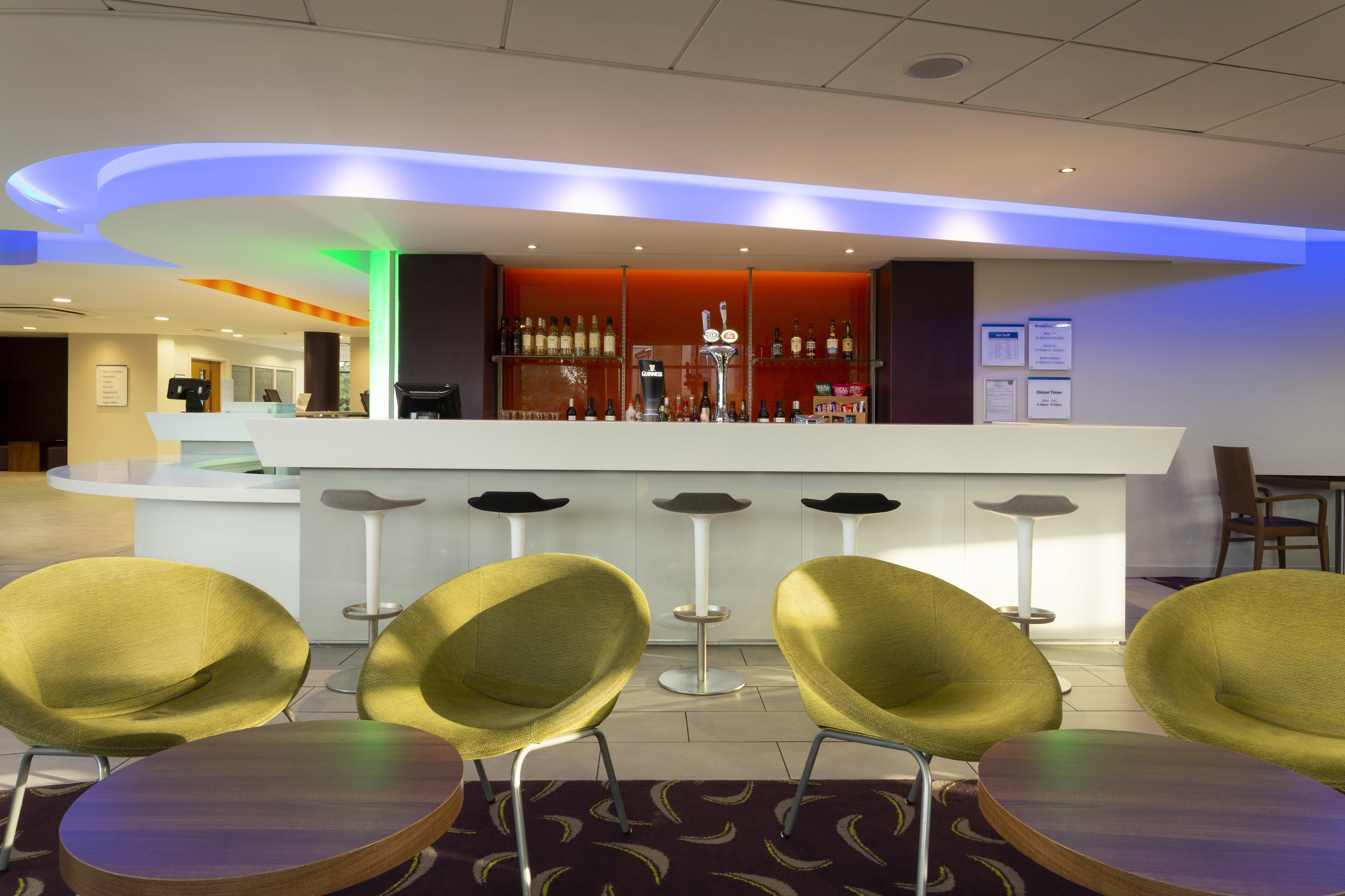 Holiday Inn Express Dunstable, An Ihg Hotel Dış mekan fotoğraf