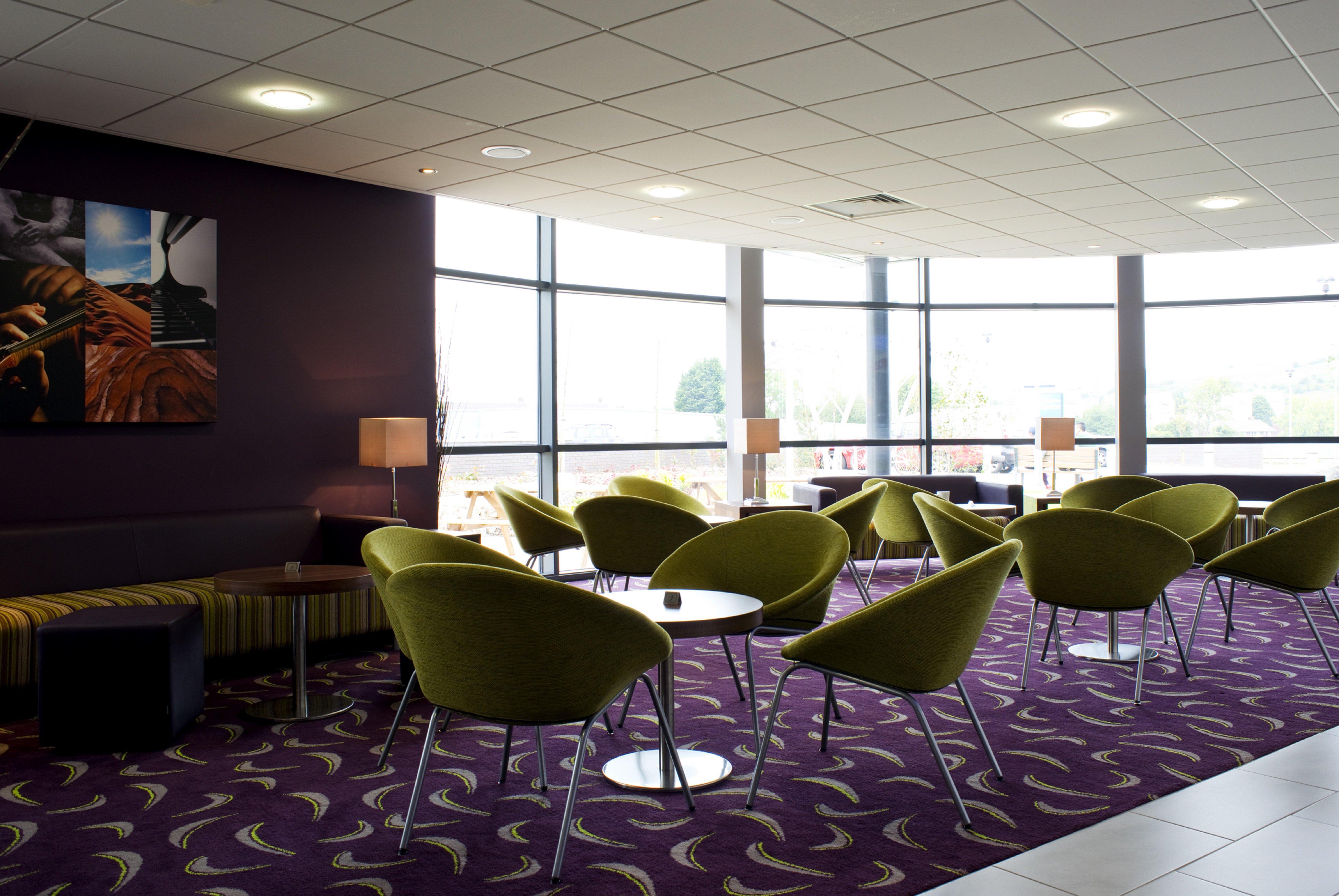 Holiday Inn Express Dunstable, An Ihg Hotel Dış mekan fotoğraf