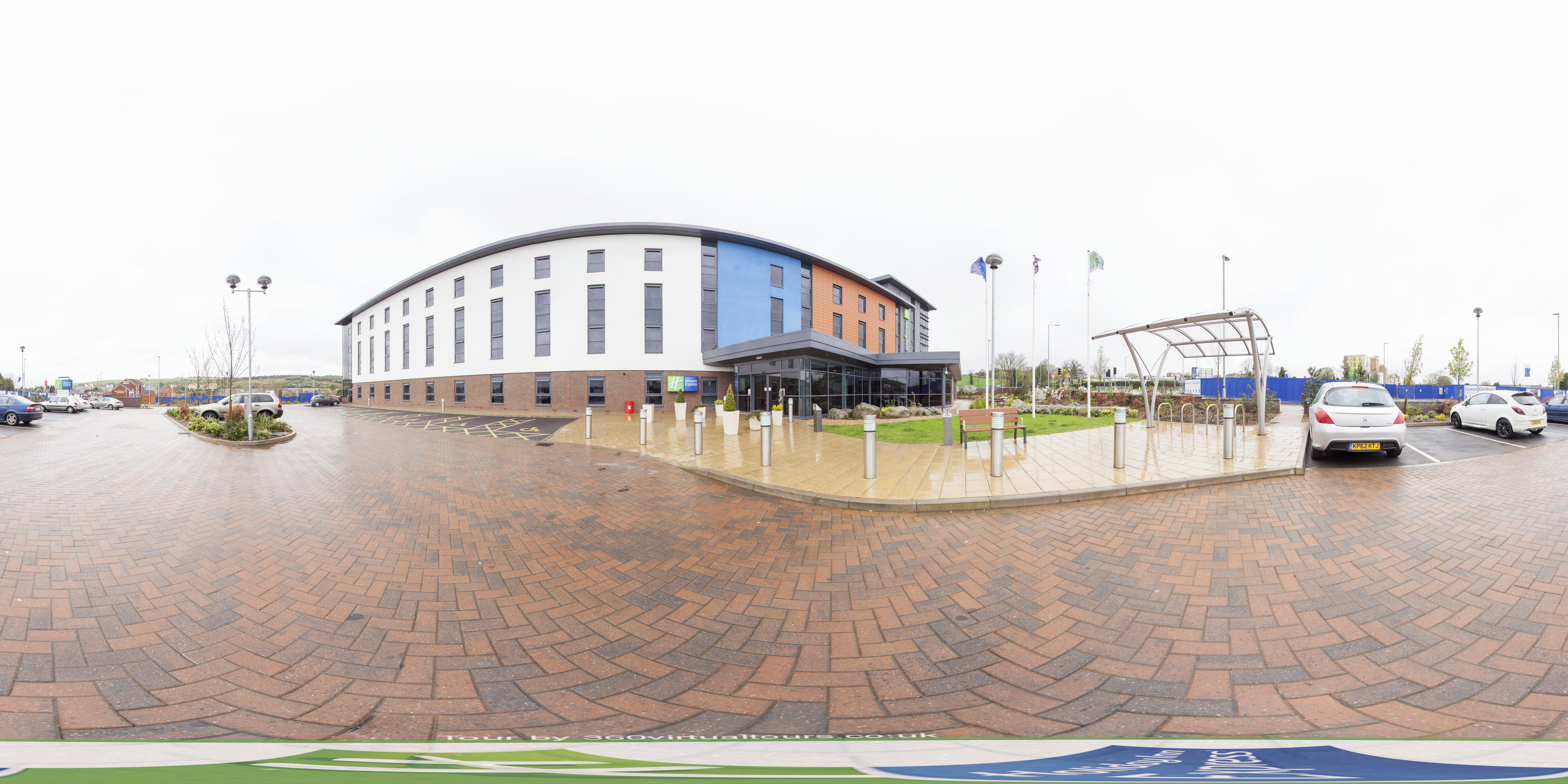 Holiday Inn Express Dunstable, An Ihg Hotel Dış mekan fotoğraf