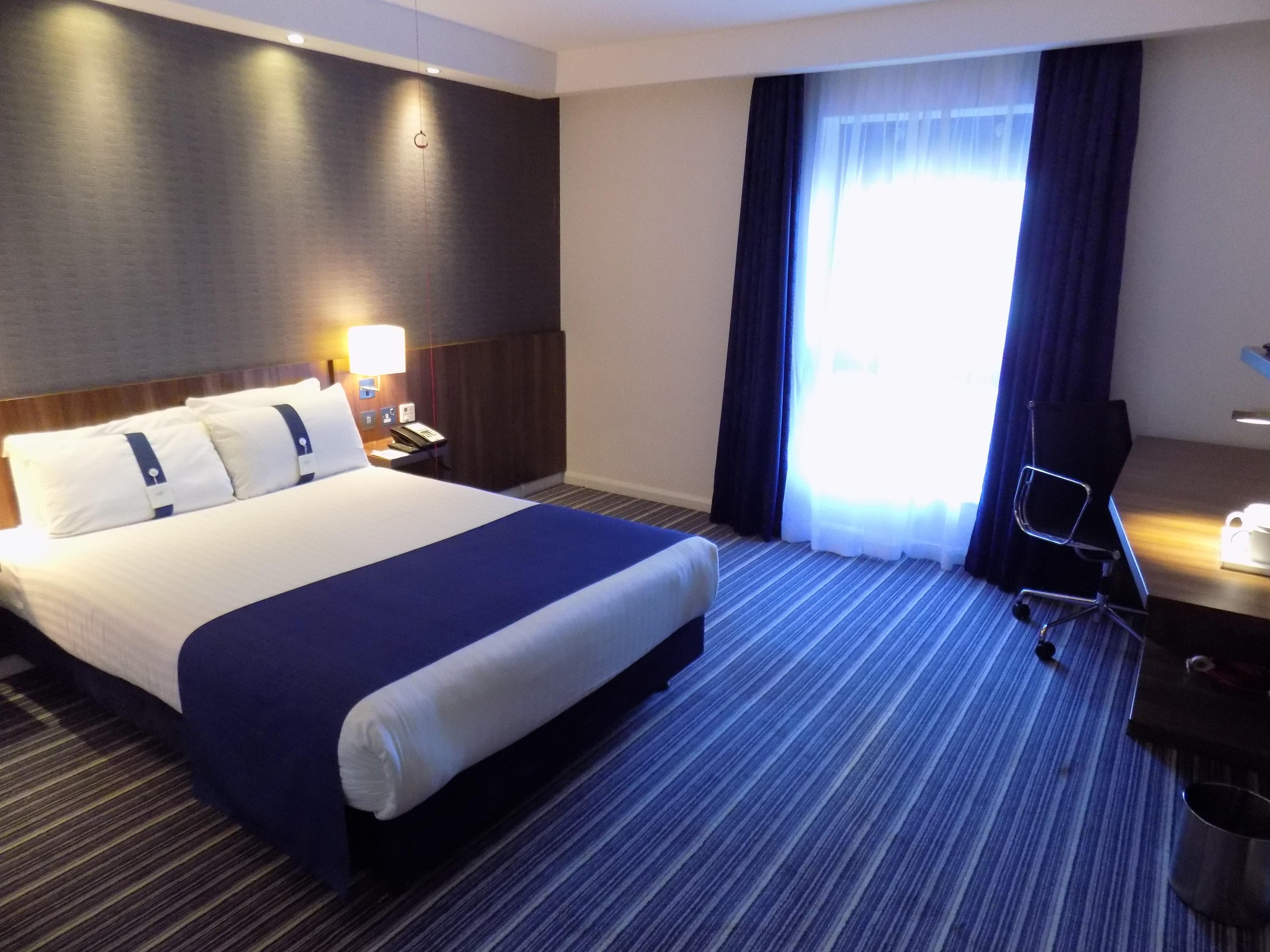 Holiday Inn Express Dunstable, An Ihg Hotel Dış mekan fotoğraf